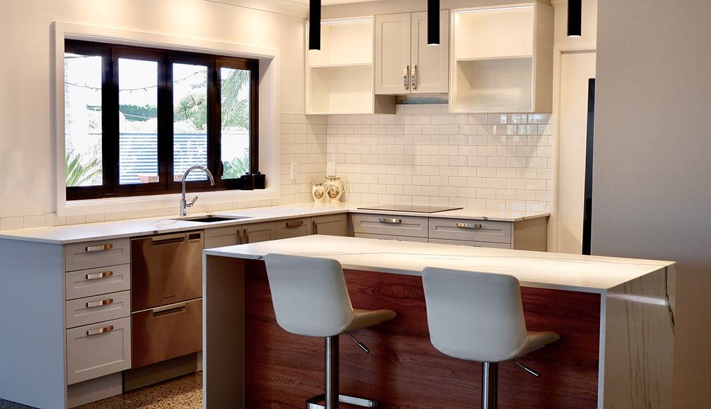 A Classic Style Kitchen and Modern Bathrooms in Katikati, Bay of Plenty