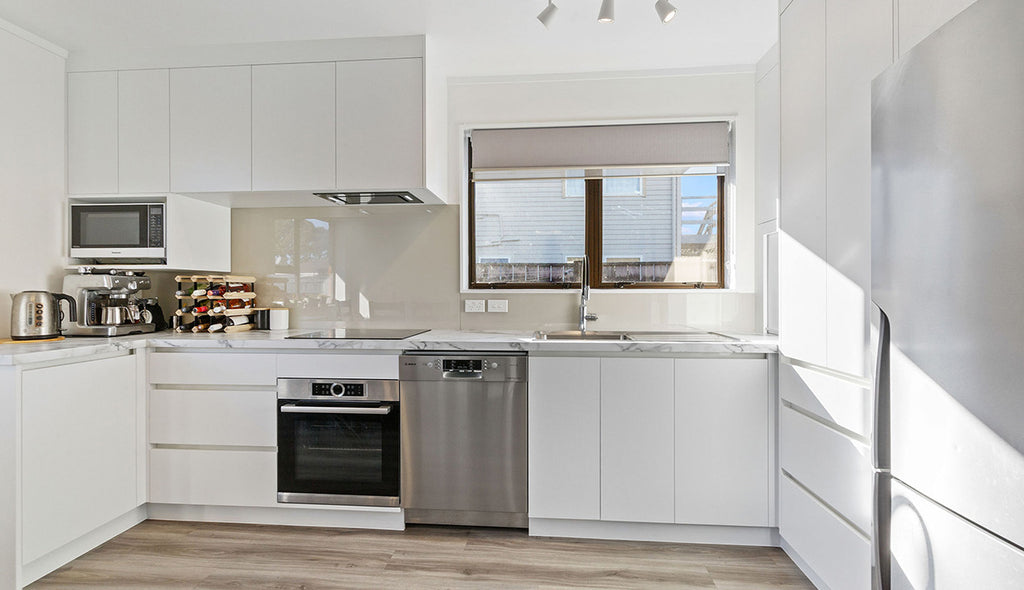 A Minimalist’s Dream Kitchen in Waiwhetu, Wellington